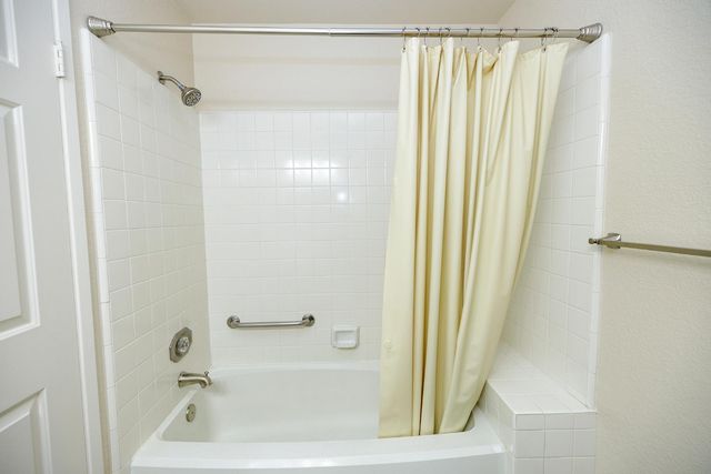 424 Codington Way, Modesto, CA 95357