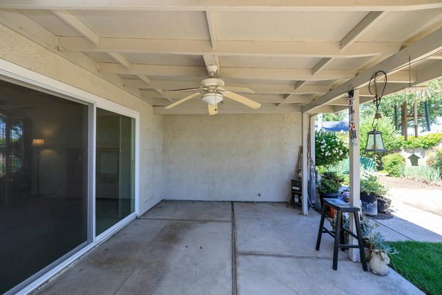 424 Codington Way, Modesto, CA 95357