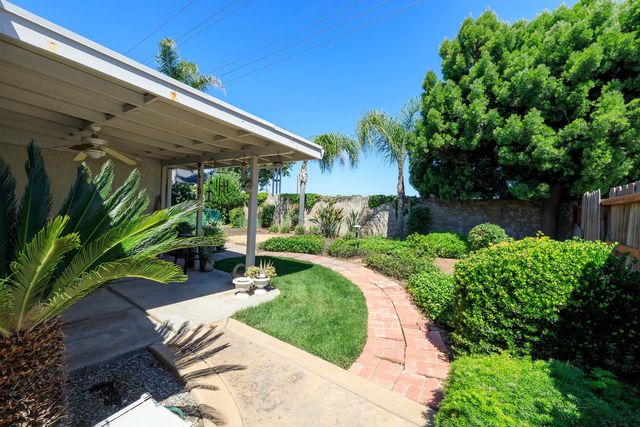 424 Codington Way, Modesto, CA 95357