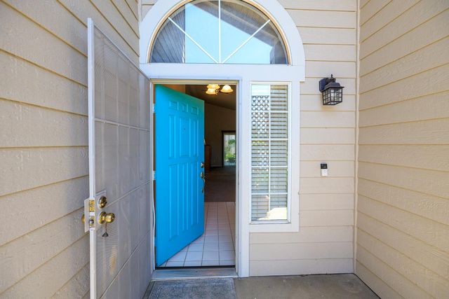 424 Codington Way, Modesto, CA 95357