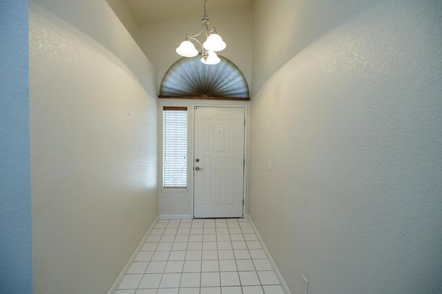 424 Codington Way, Modesto, CA 95357