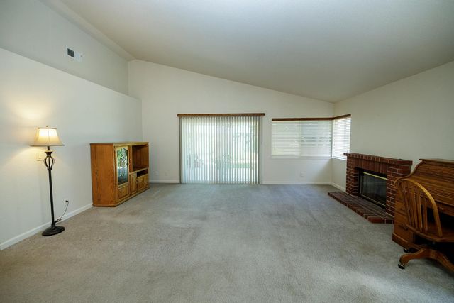 424 Codington Way, Modesto, CA 95357