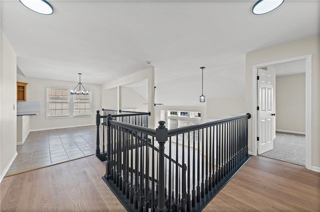 806 168th Street, Basehor, KS 66007