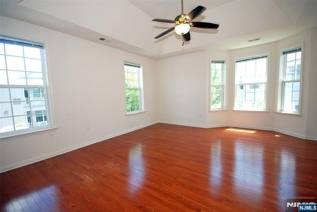 3 Bedrock Court A3, Woodland Park, NJ 07424