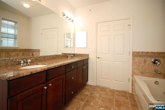 3 Bedrock Court A3, Woodland Park, NJ 07424