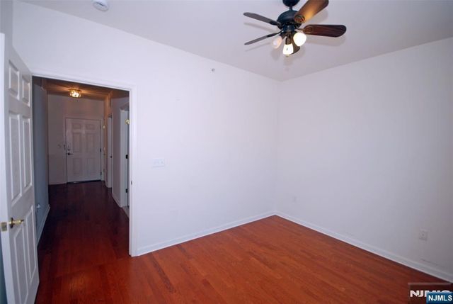 3 Bedrock Court A3, Woodland Park, NJ 07424
