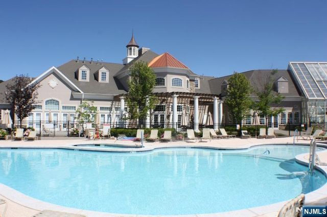 3 Bedrock Court A3, Woodland Park, NJ 07424