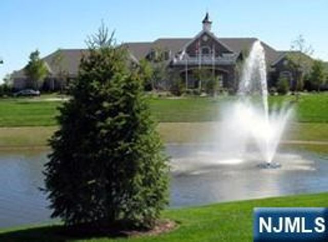 3 Bedrock Court A3, Woodland Park, NJ 07424