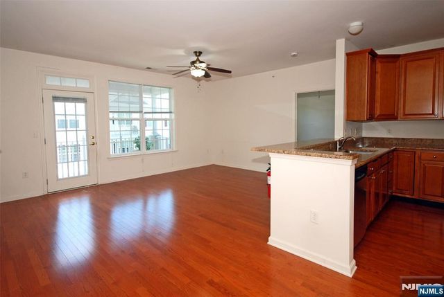 3 Bedrock Court A3, Woodland Park, NJ 07424