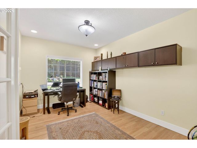 4089 MELISSA Dr, Lake Oswego, OR 97034