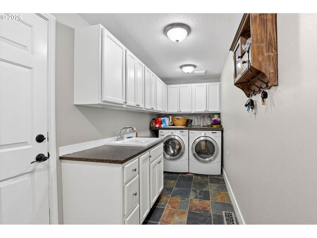 4089 MELISSA Dr, Lake Oswego, OR 97034