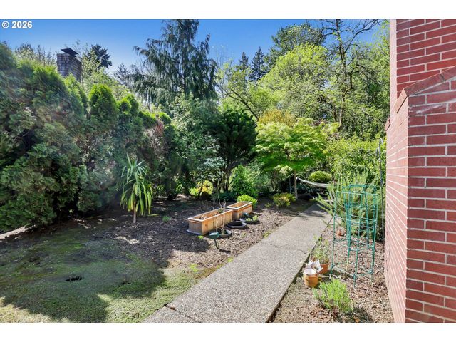 4089 MELISSA Dr, Lake Oswego, OR 97034