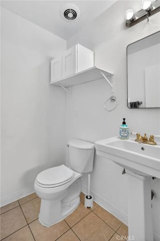 7826 Laurel Canyon Boulevard 17, North Hollywood, CA 91605