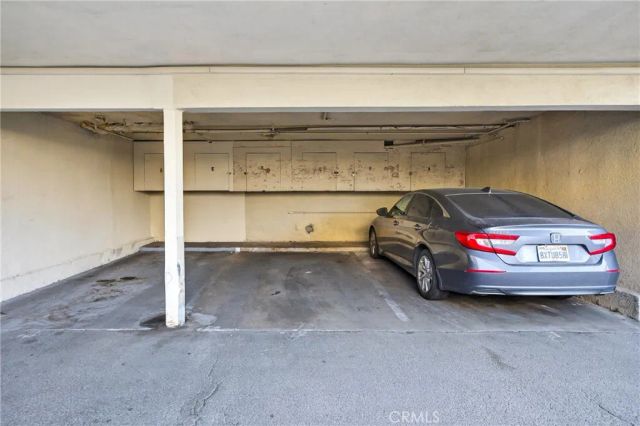 7826 Laurel Canyon Boulevard 17, North Hollywood, CA 91605