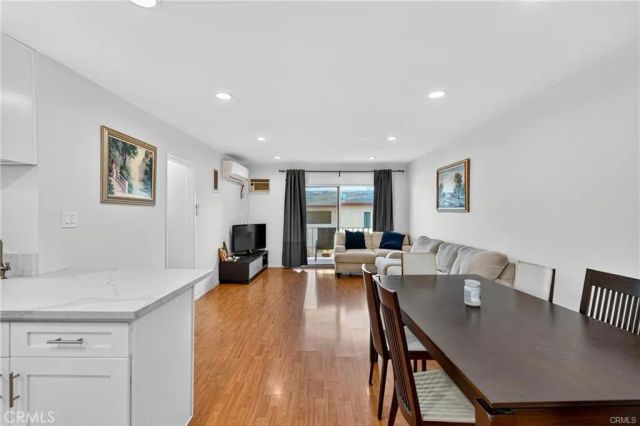 7826 Laurel Canyon Boulevard 17, North Hollywood, CA 91605