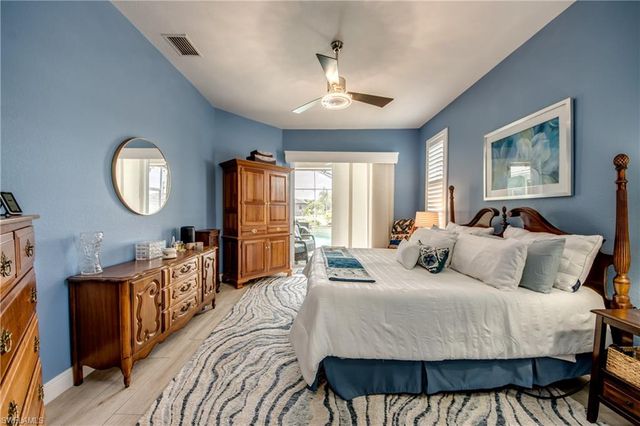 4203 Pelican BLVD, Cape Coral, FL 33914