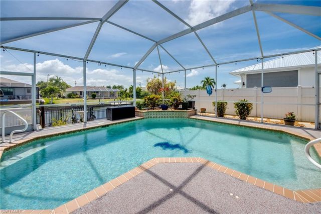 4203 Pelican BLVD, Cape Coral, FL 33914