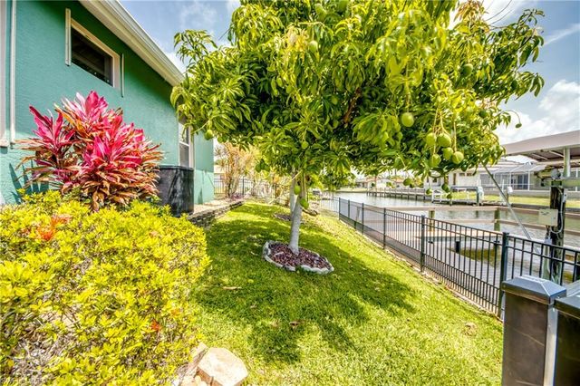 4203 Pelican BLVD, Cape Coral, FL 33914