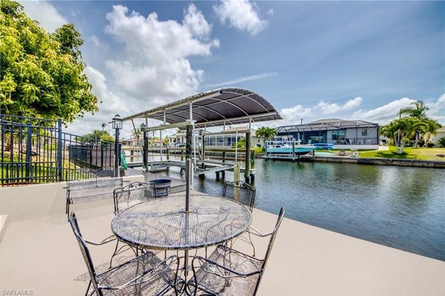 4203 Pelican BLVD, Cape Coral, FL 33914