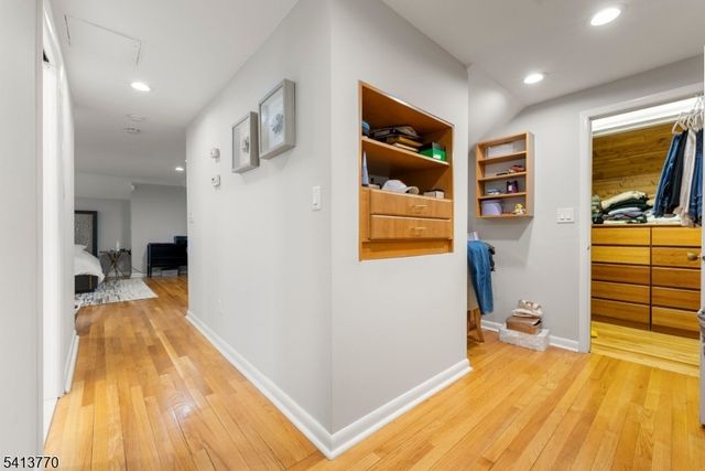 1070 Cumbermeade Rd, Fort Lee Boro, NJ 07024