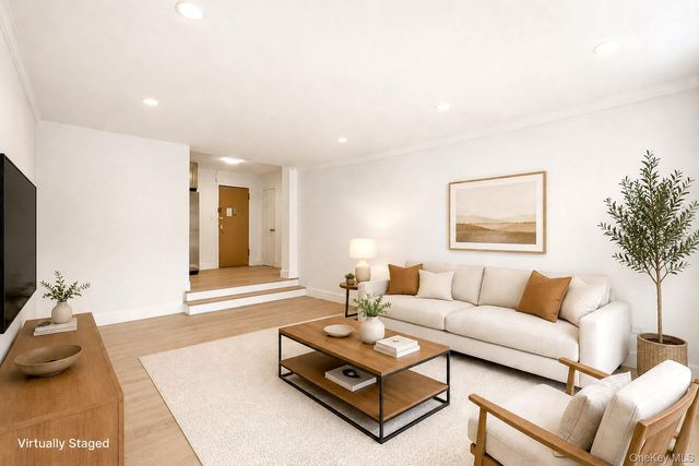 134-54 Maple Avenue 4H, Flushing, NY 11355