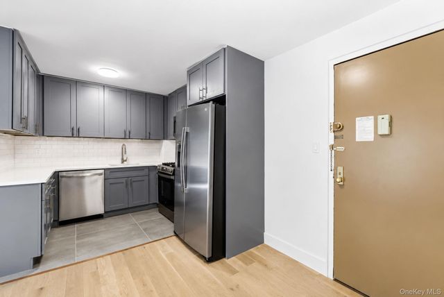 134-54 Maple Avenue 4H, Flushing, NY 11355