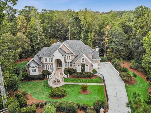 2145 Clay Drive, Atlanta, GA 30350