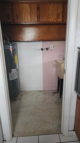 2734 NE 32nd Street 1, Fort Lauderdale, FL 33306
