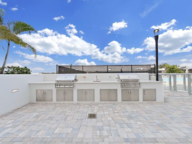 2910 W BARCELONA STREET 501, Tampa, FL 33629