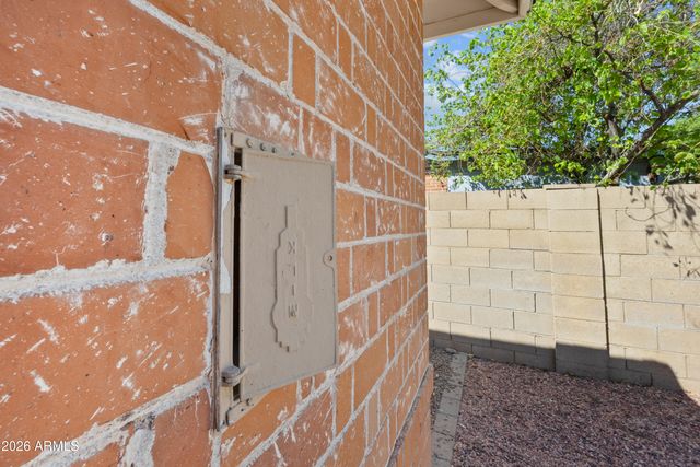 1530 W CULVER Street, Phoenix, AZ 85007
