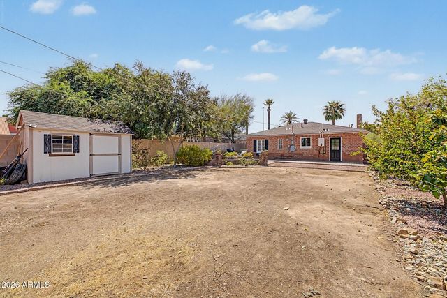 1530 W CULVER Street, Phoenix, AZ 85007