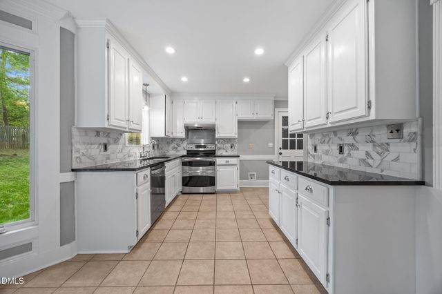 8221 Harps Mill Road, Raleigh, NC 27615