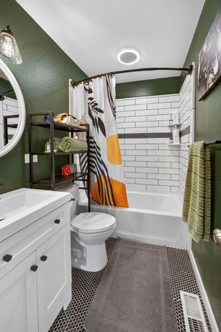 6449 Romack Cir, Sacramento, CA 95822