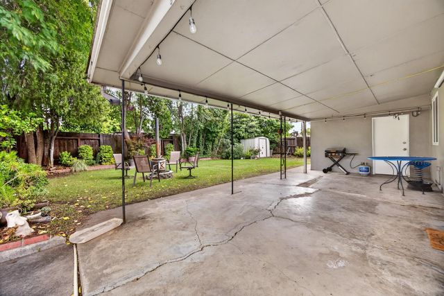 6449 Romack Cir, Sacramento, CA 95822