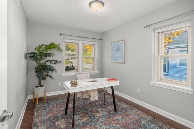 1300 Parkway DRIVE, Brookfield, WI 53005