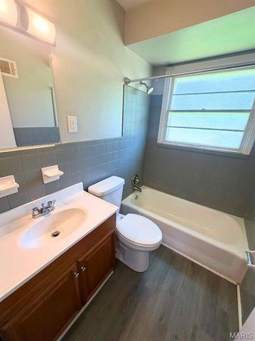 170 Ruth Drive, Florissant, MO 63031