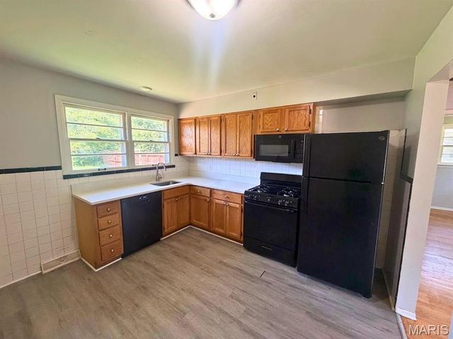 170 Ruth Drive, Florissant, MO 63031