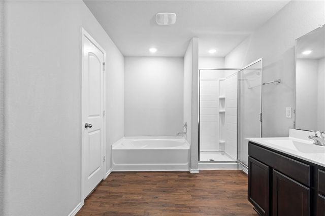 14097 Lake Crescent Drive, Conroe, TX 77384