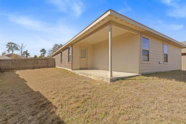 14097 Lake Crescent Drive, Conroe, TX 77384