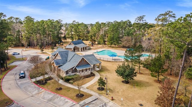 14097 Lake Crescent Drive, Conroe, TX 77384