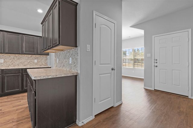 14097 Lake Crescent Drive, Conroe, TX 77384