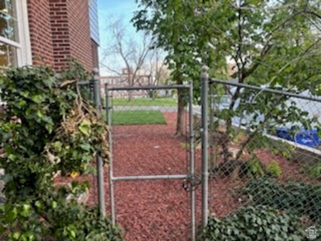 1470 E DARLING ST, Ogden, UT 84403