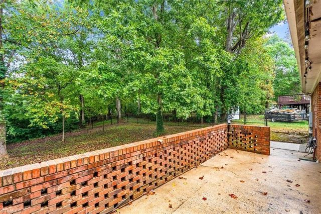 5115 Edinborough Road, Greensboro, NC 27406