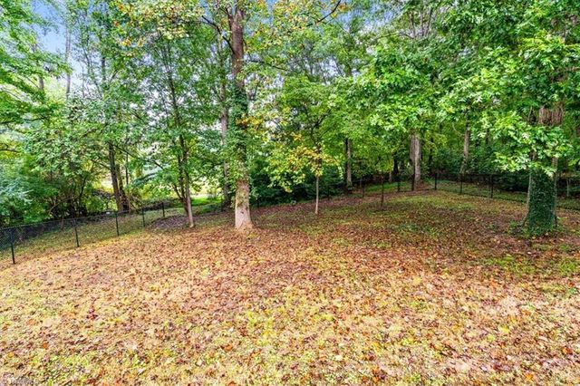 5115 Edinborough Road, Greensboro, NC 27406