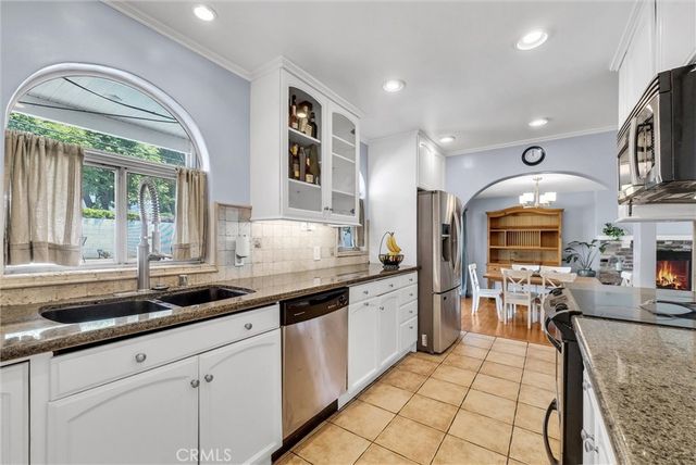 347 W Meacham Street, Glendora, CA 91740