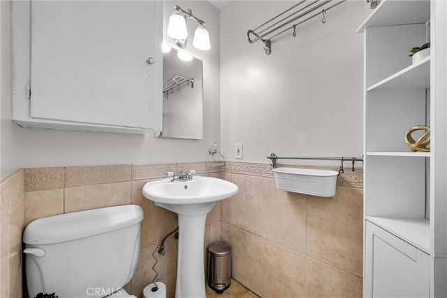 347 W Meacham Street, Glendora, CA 91740