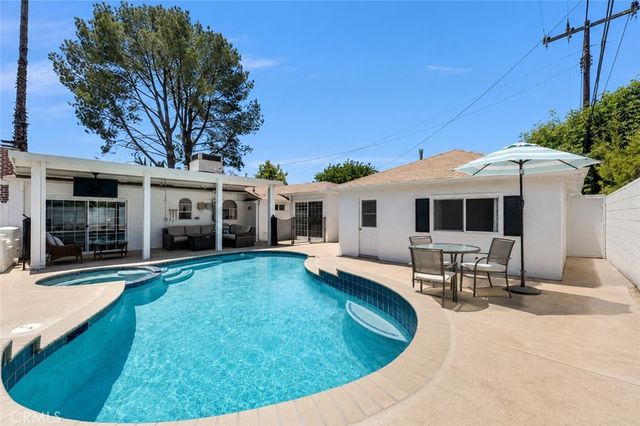 347 W Meacham Street, Glendora, CA 91740