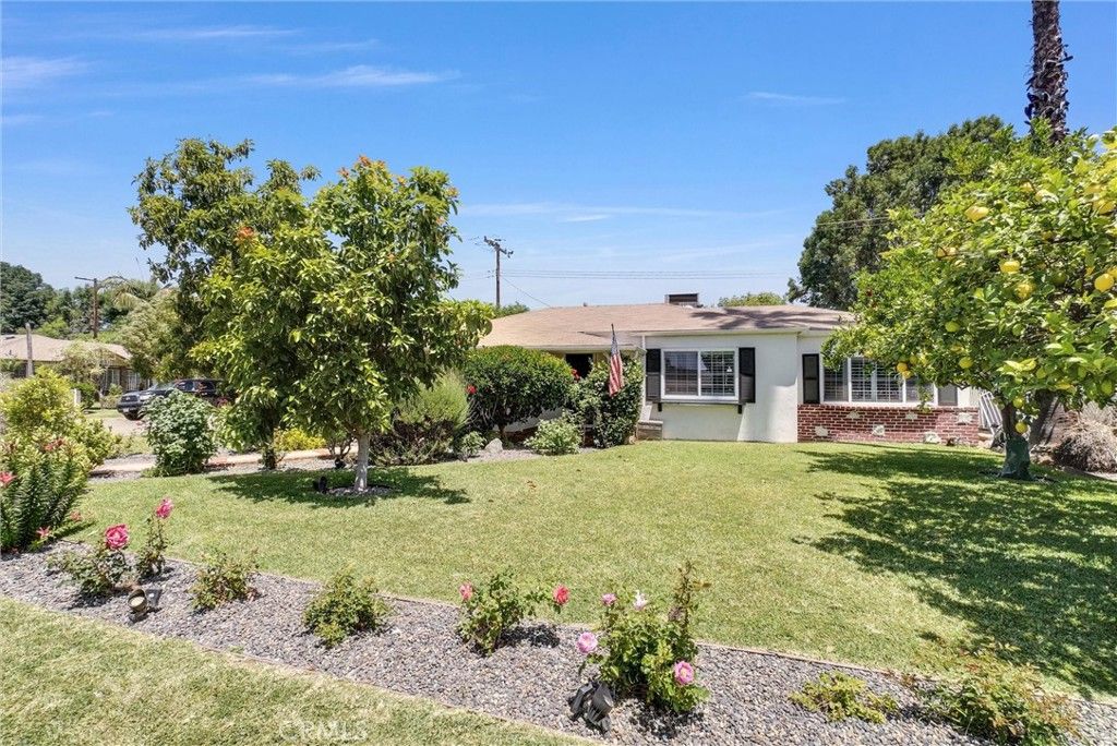 347 W Meacham Street, Glendora, CA 91740