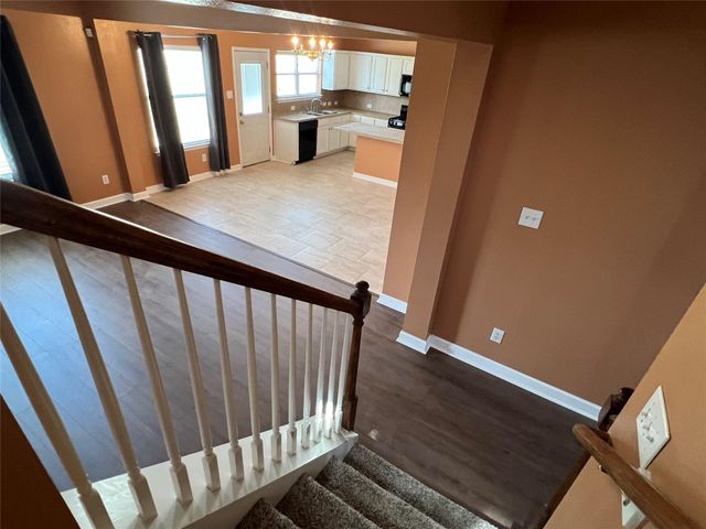 8923 Durham Manor Lane, Houston, TX 77075