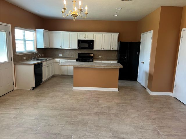 8923 Durham Manor Lane, Houston, TX 77075